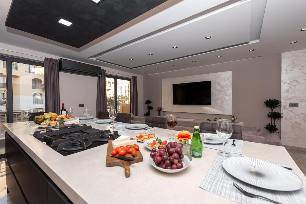Luxury 2 Bed Apartment In The Heart Of St Julians San Julián Exterior foto